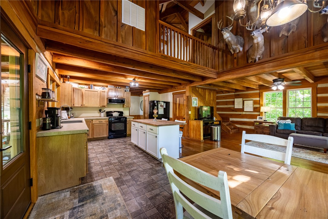 4276 West Wander Road Williamsport, IN 47993 - Photo 9 of 48