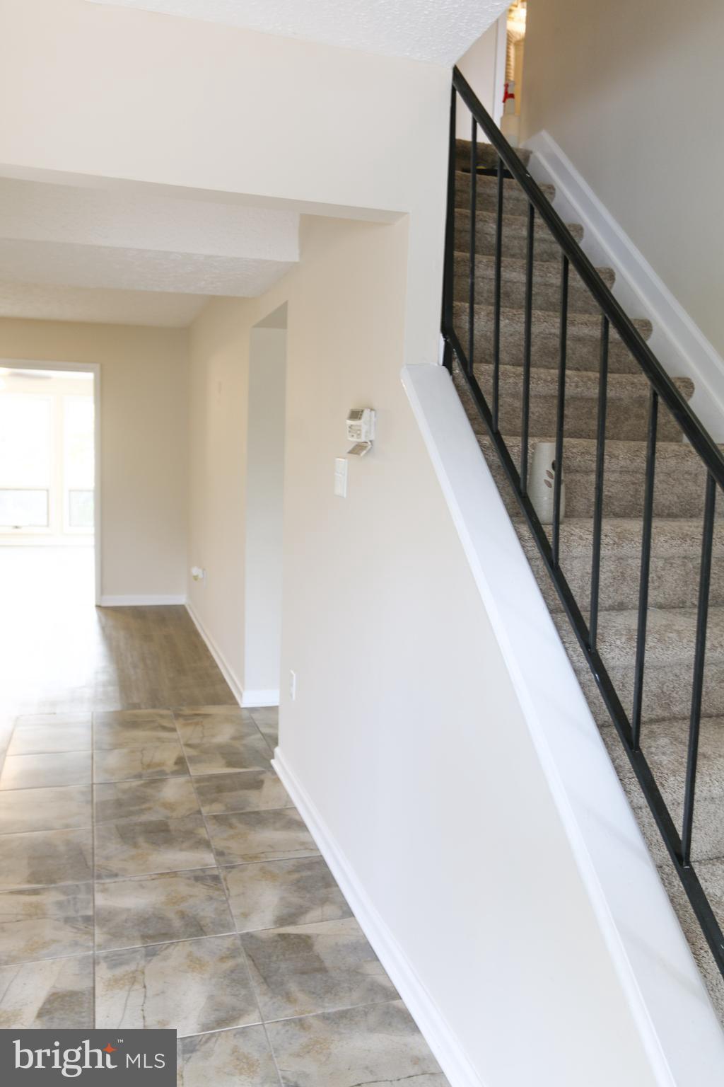912 Fall Ridge Way Gambrills, MD 21054 - Photo 2 of 31 Entrance Foyer