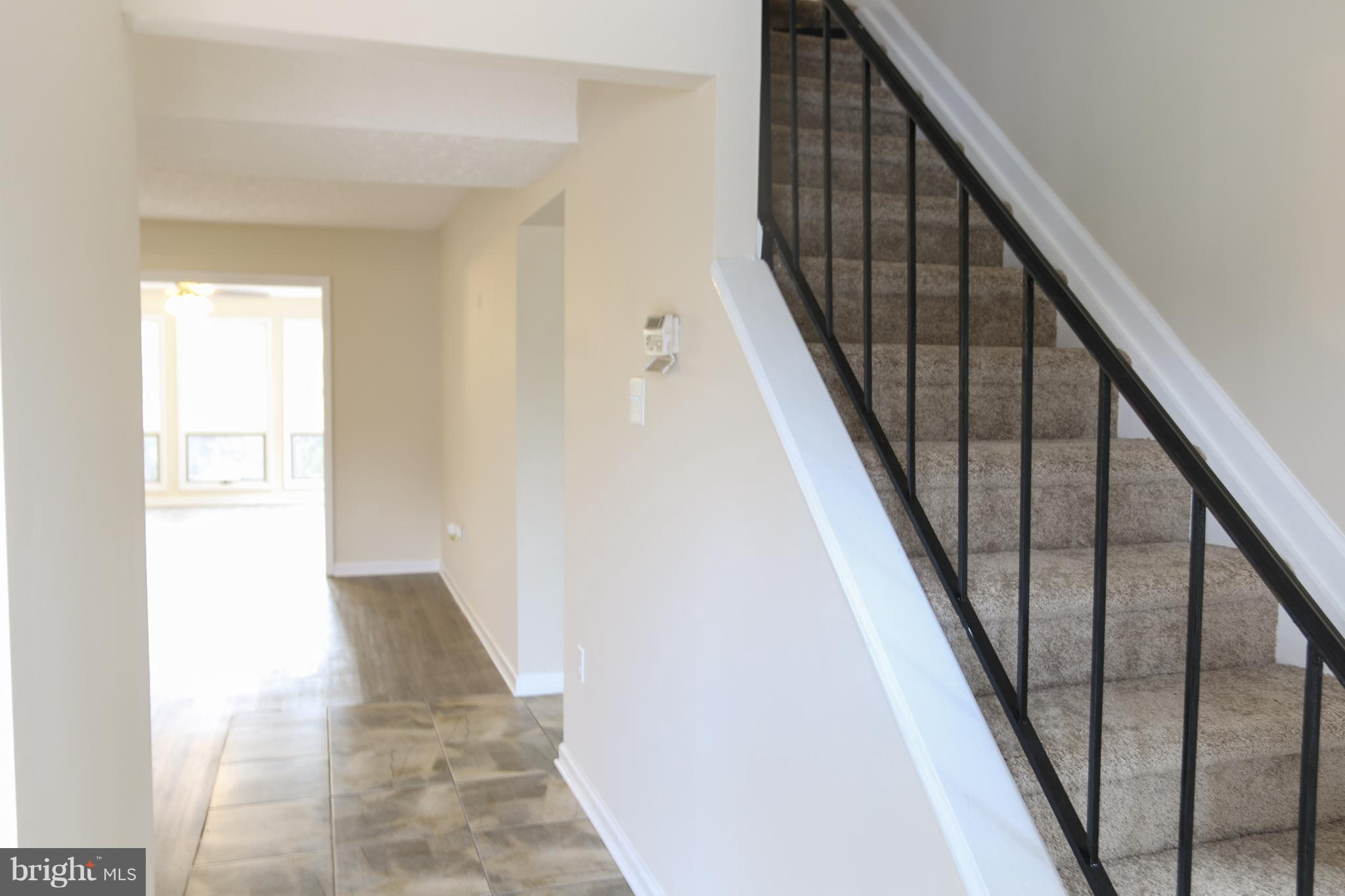 912 Fall Ridge Way Gambrills, MD 21054 - Photo 4 of 31 Entrance Foyer