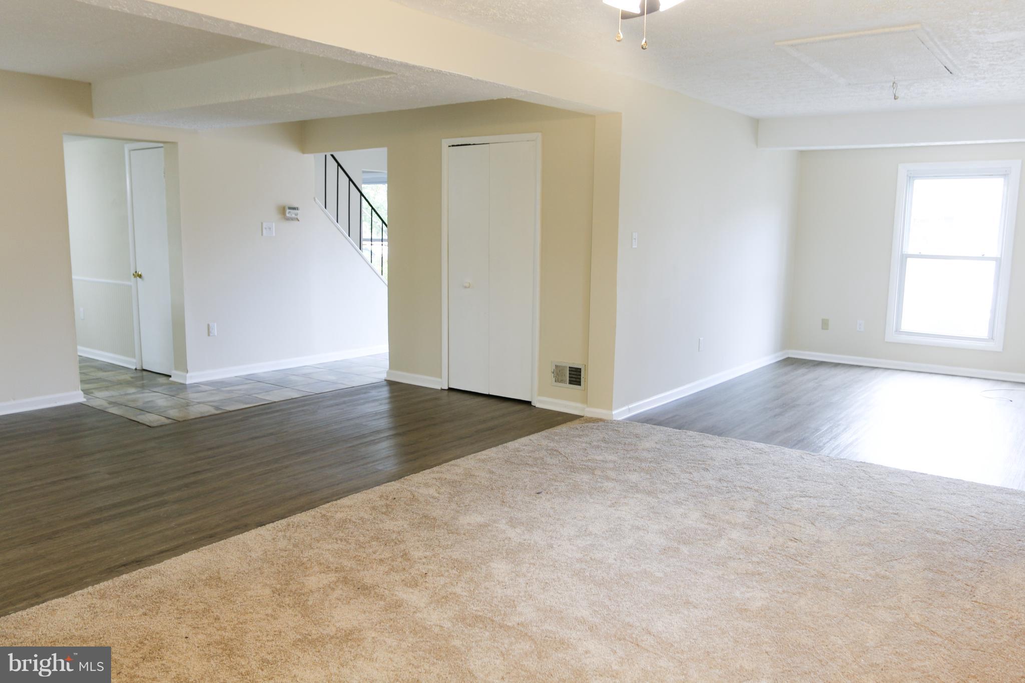 912 Fall Ridge Way Gambrills, MD 21054 - Photo 6 of 31 Family room