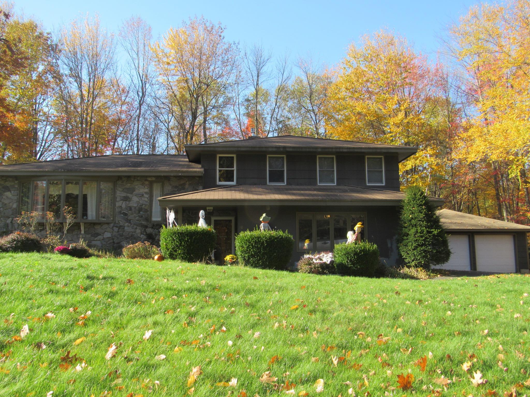 10 Wildwood Road Windham, NH 03087 - Photo 1 of 25