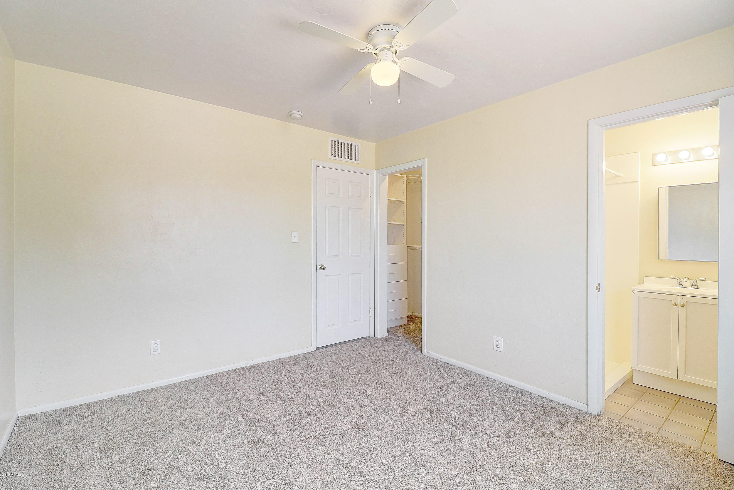 4830 East Coronado Road Phoenix, AZ 85008 - Photo 16 of 32 B (17)