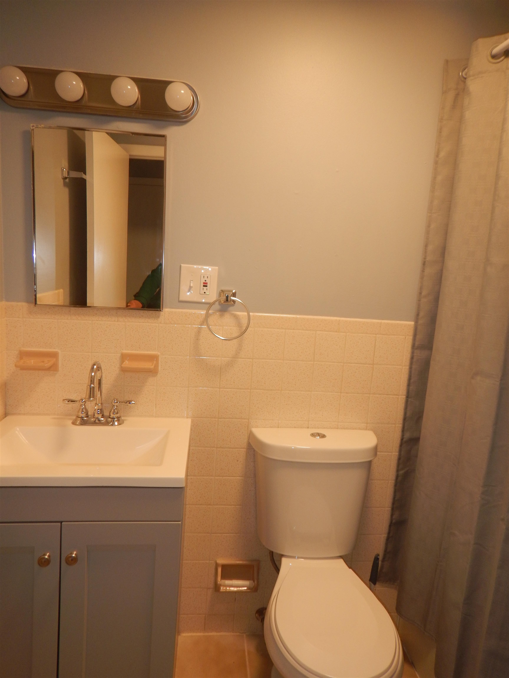 136 Mammoth Road, Unit 628 Hooksett, NH 03106 - Photo 14 of 22