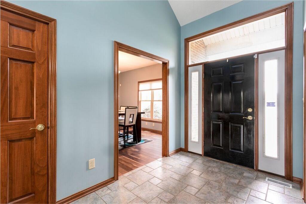 6177 South Fox Court Pendleton, IN 46064 - Photo 3 of 29 Gallery Image 3