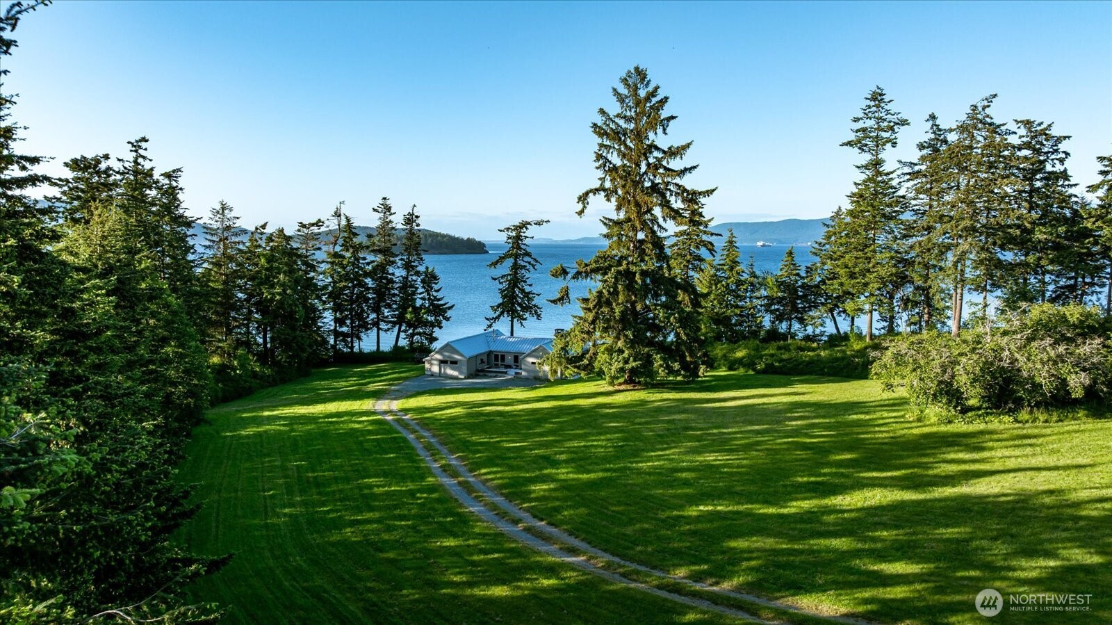 5837 Ambleside Loop Anacortes, WA 98221 - Photo 13 of 40