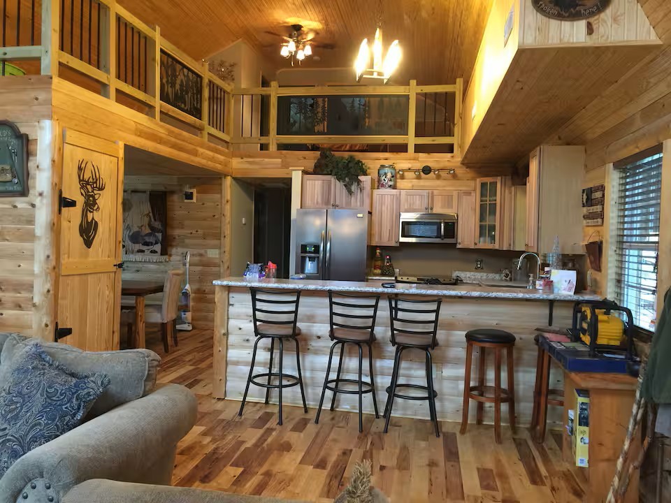 361 Smith Road Nunnelly, TN 37137 - Photo 3 of 18