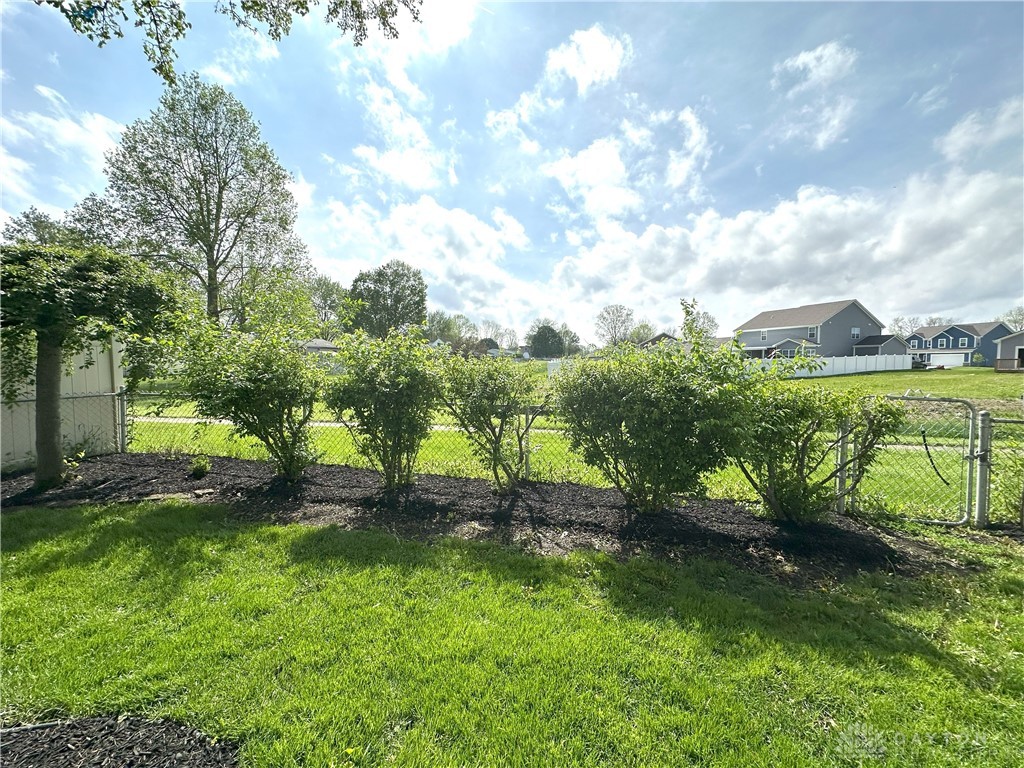 132 Marrett Farm Road Englewood, OH 45322 - Photo 34 of 37 Backyard