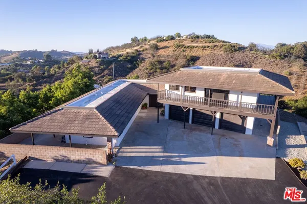 $3,995 | 44310 VÃa Barranca, Unit 4, Temecula, CA 92590