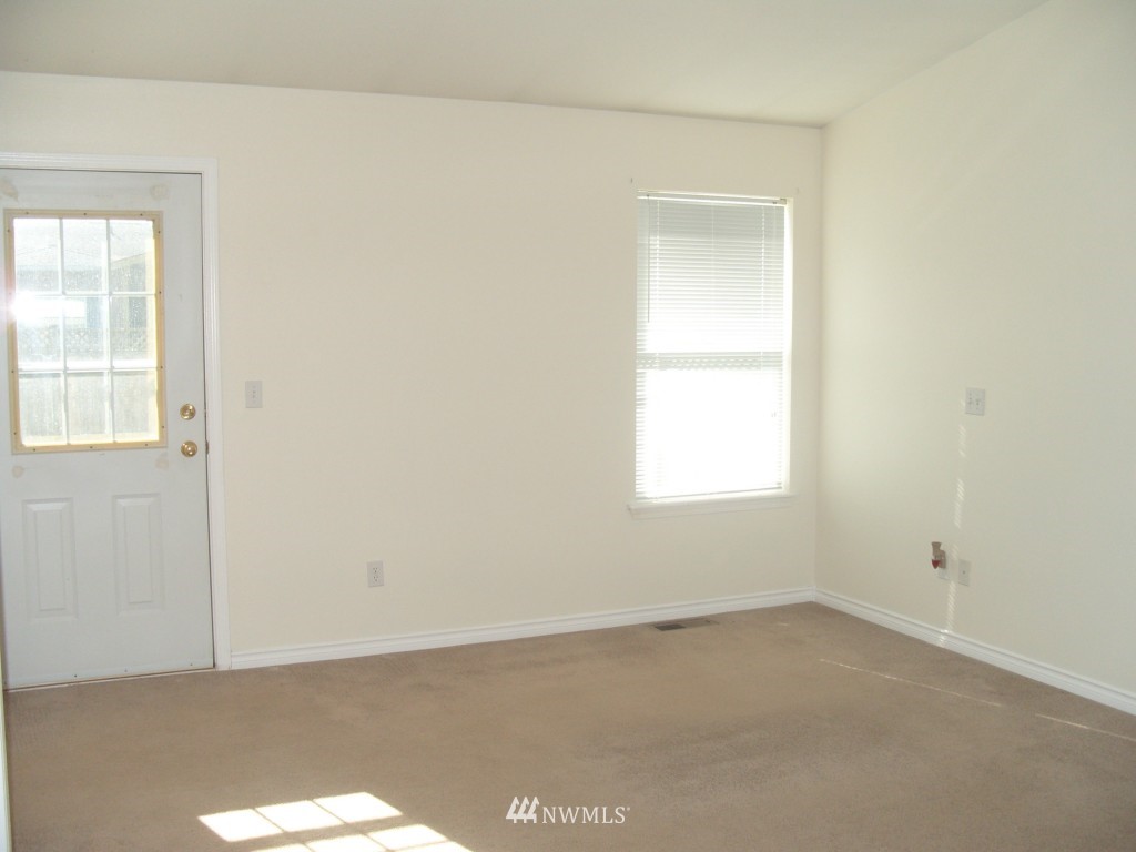 8256 Snohomish Road Birch Bay, WA 98230 - Photo 12 of 17 Gallery Image 12