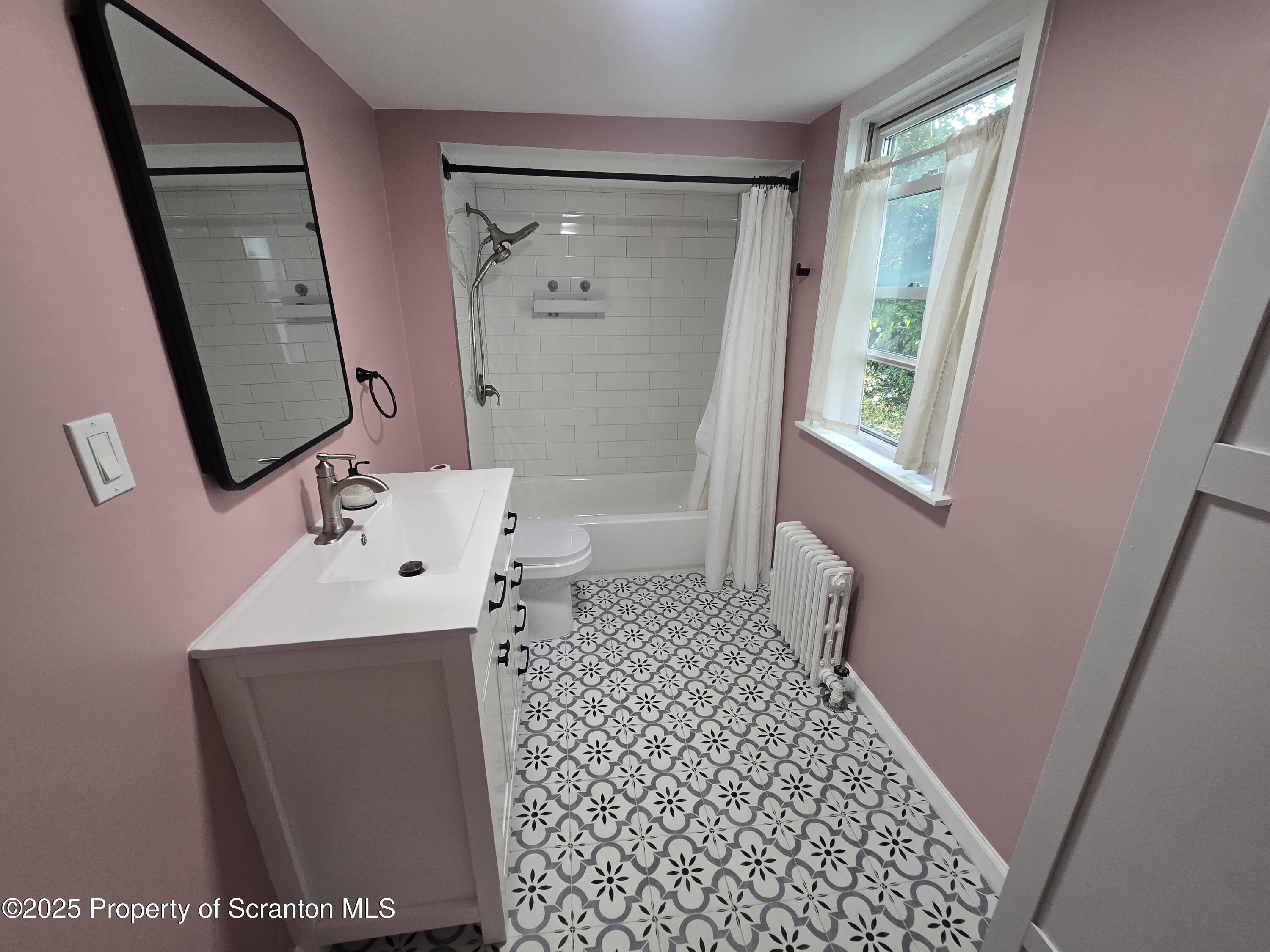 24 Delaware Street Plains, PA 18705 - Photo 18 of 28 20250803_183357