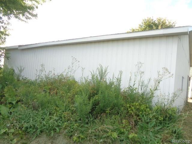 6740 Garrison Road Durand, MI 48429 - Photo 7 of 29