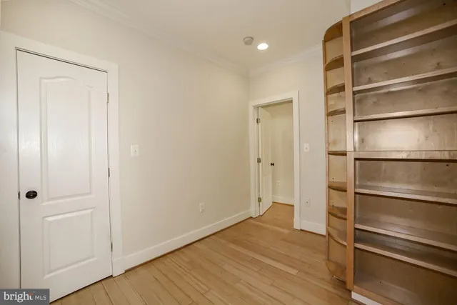 $3,500 | 1126 Columbia Road Northwest, Unit 3, Washington, DC 20009