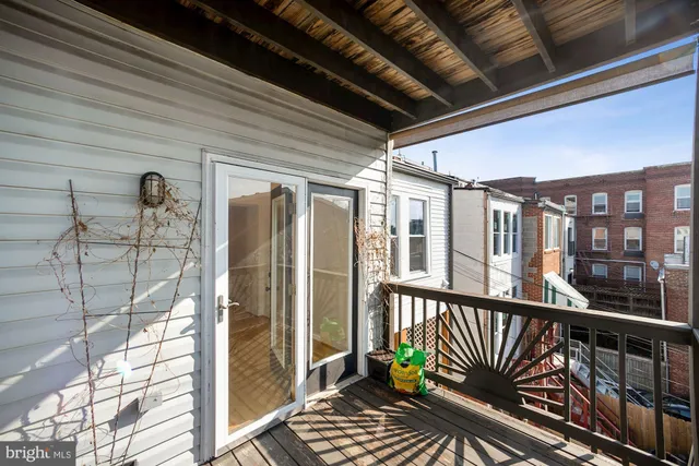 $3,500 | 1126 Columbia Road Northwest, Unit 3, Washington, DC 20009
