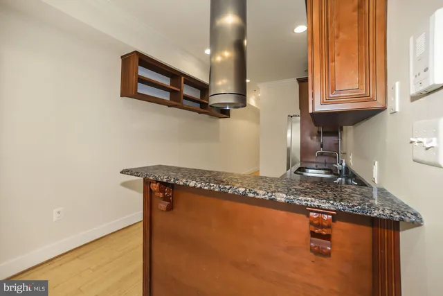 $3,500 | 1126 Columbia Road Northwest, Unit 3, Washington, DC 20009