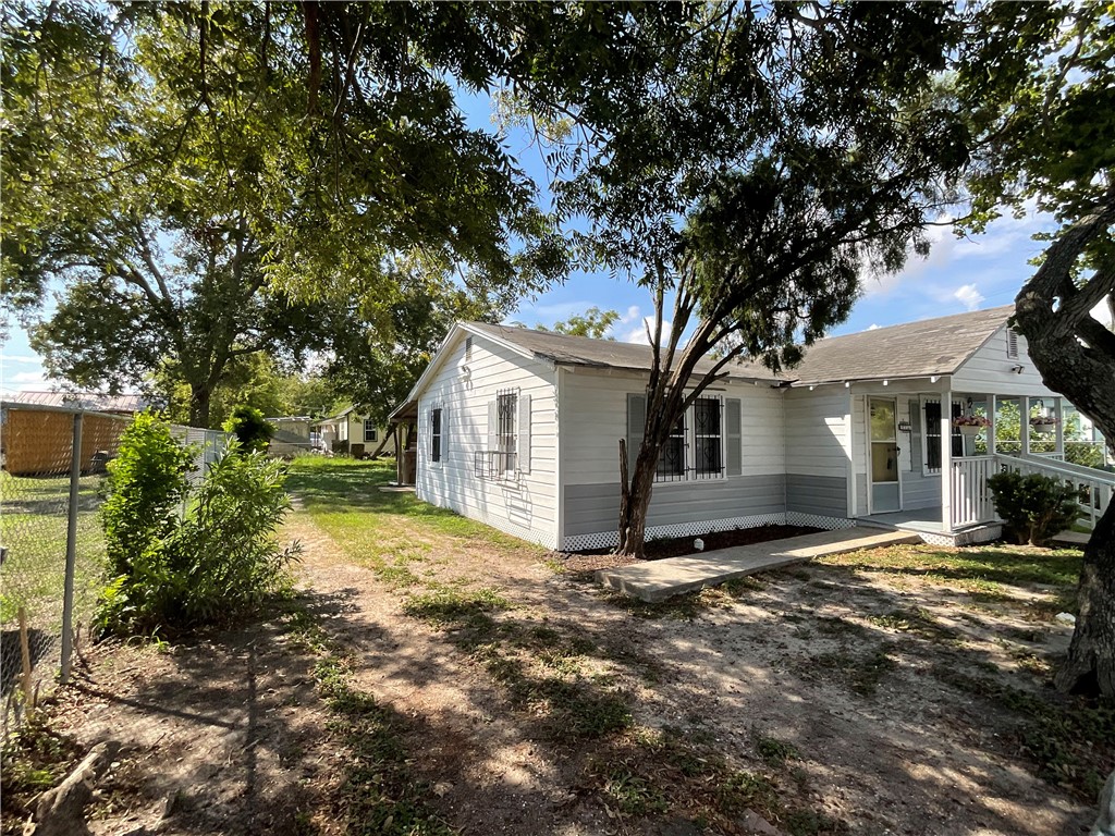 2507 Morris Street Corpus Christi, TX 78405 - Photo 13 of 16 a view of a house with a yard