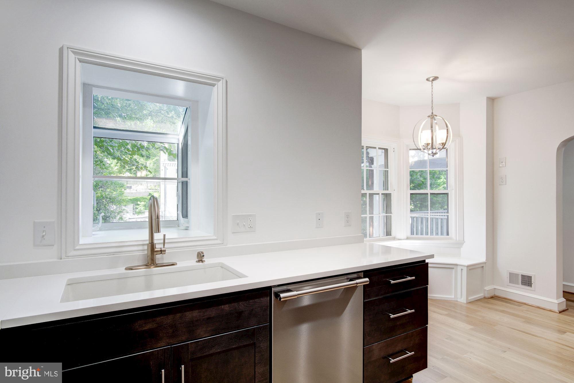 1626 Kalmia Road Northwest Washington, DC 20012 - Photo 14 of 48