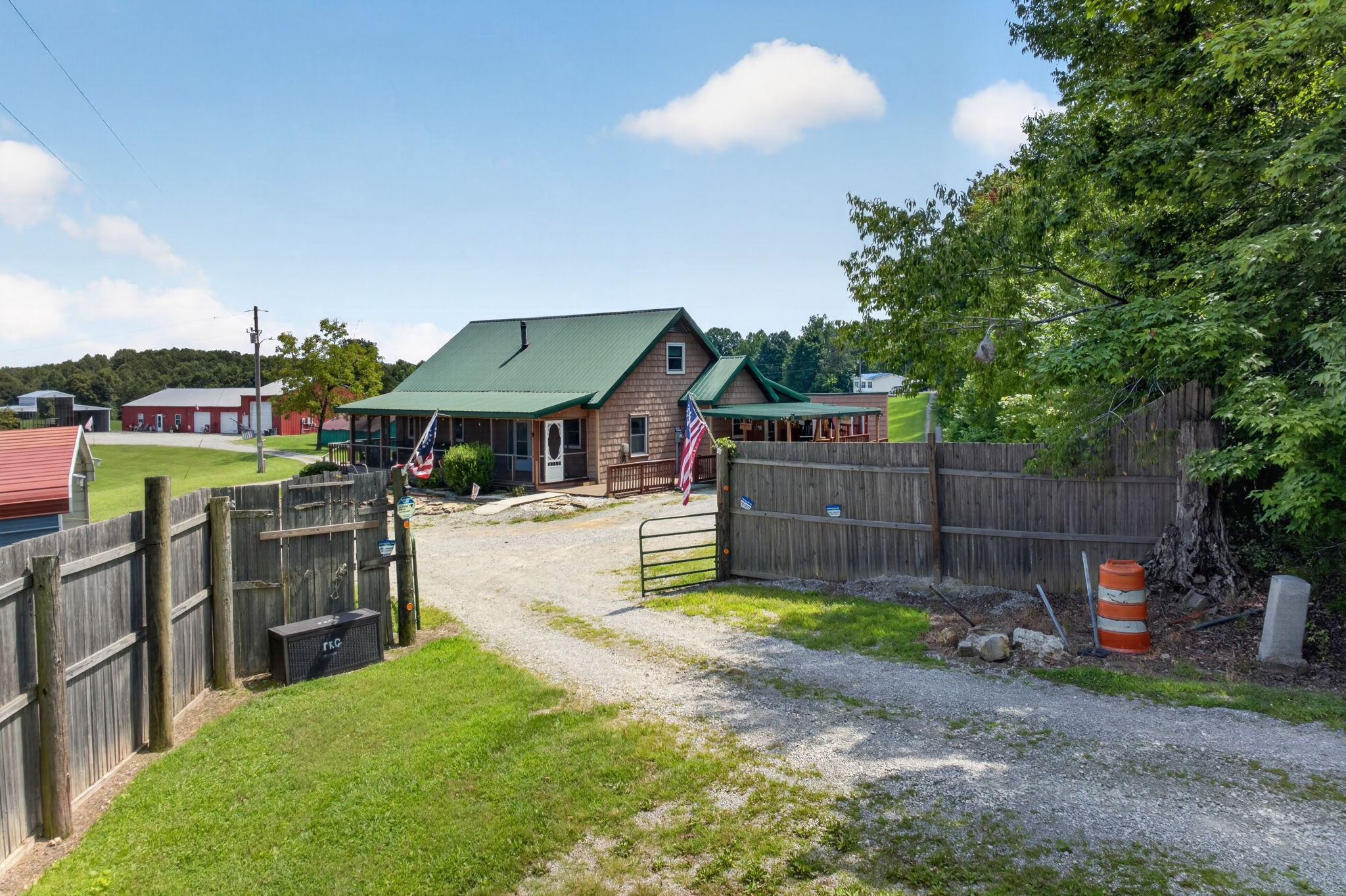 470 Wade Road Sparta, TN 38583 - Photo 4 of 89 Gallery Image 4