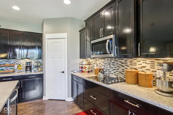 $569,900 | 16152 Sedalia Drive, Fishers, IN 46040