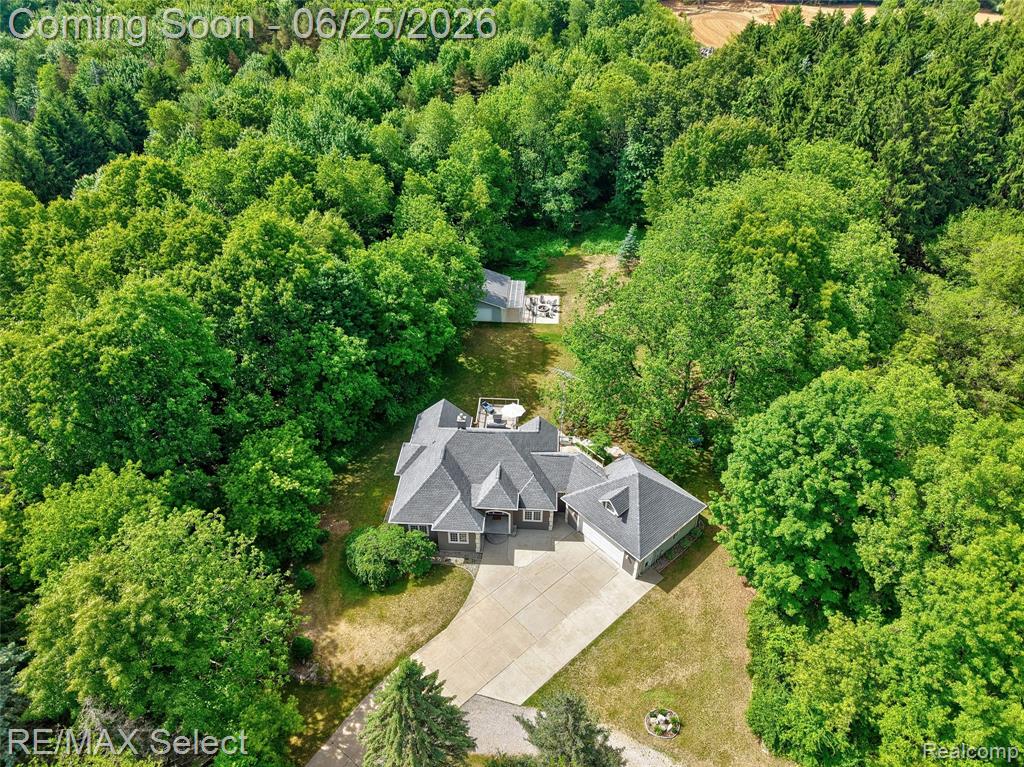 3406 East Vienna Road Clio, MI 48420 - Photo 2 of 54
