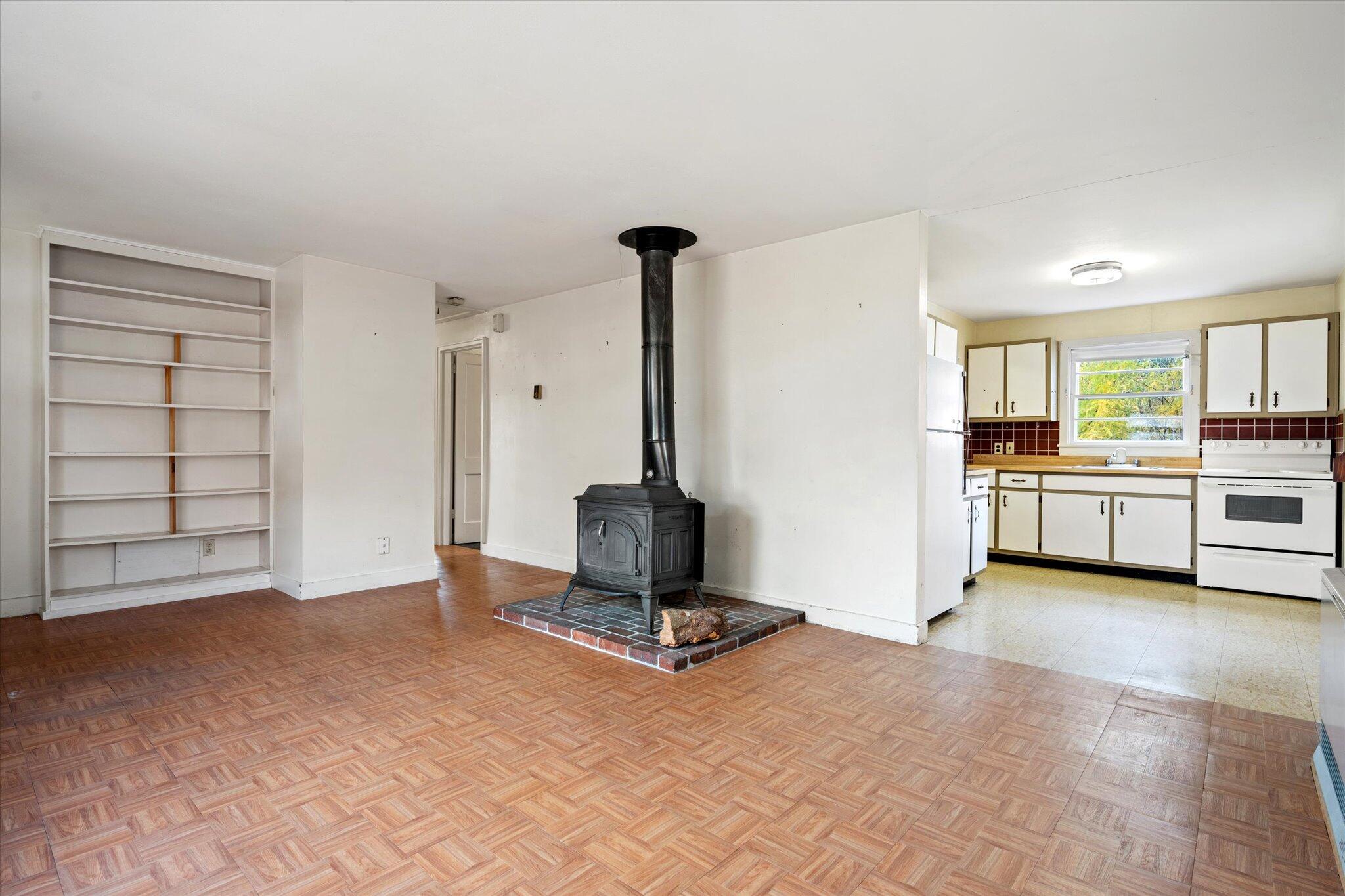 18 Blanchard Street Bangor, ME 04401 - Photo 6 of 25 18 Blanchard St