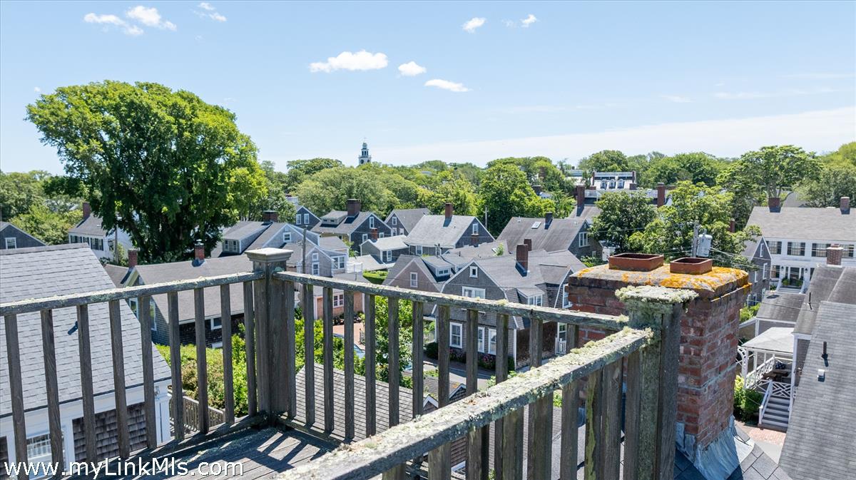 4 Crown Court Nantucket, MA 02554 - Photo 28 of 66