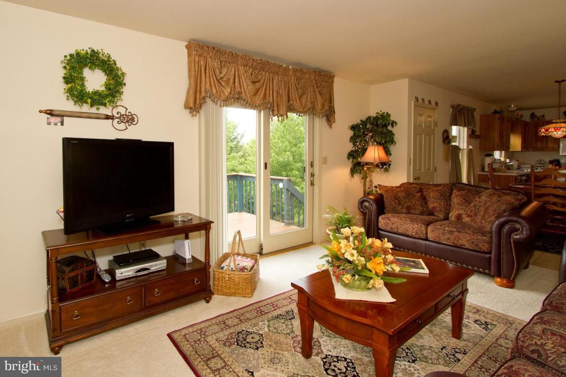 9 Edgewood Drive Lititz, PA 17543 - Photo 13 of 32 Gallery Image 13
