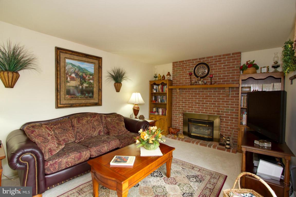 9 Edgewood Drive Lititz, PA 17543 - Photo 14 of 32 Gallery Image 14