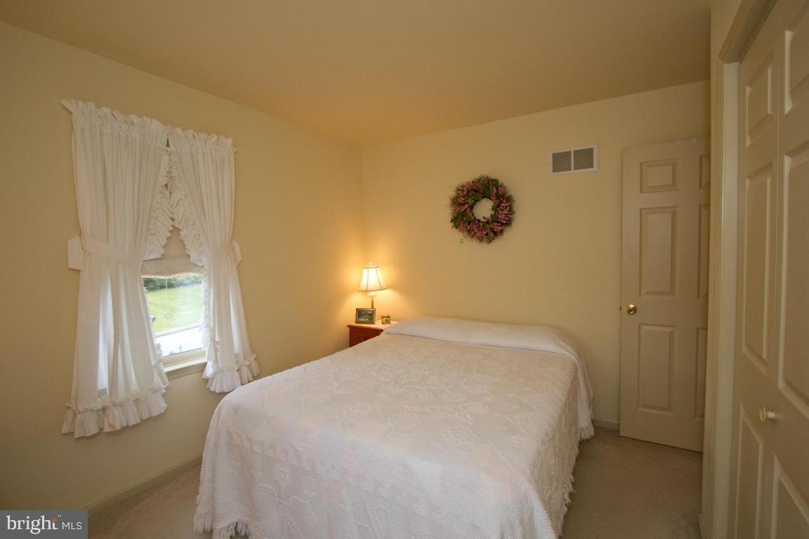 9 Edgewood Drive Lititz, PA 17543 - Photo 28 of 32 Gallery Image 28