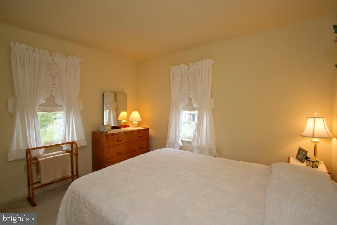 9 Edgewood Drive Lititz, PA 17543 - Photo 29 of 32 Gallery Image 29