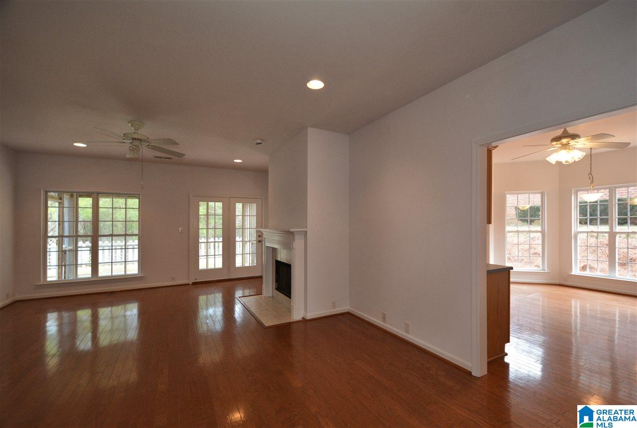 132 Narrows Point Court Birmingham, AL 35242 - Photo 4 of 47