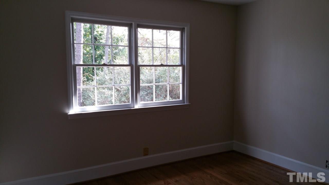 3805 Oak Park Road Raleigh, NC 27612 - Photo 17 of 20 a small space with a window