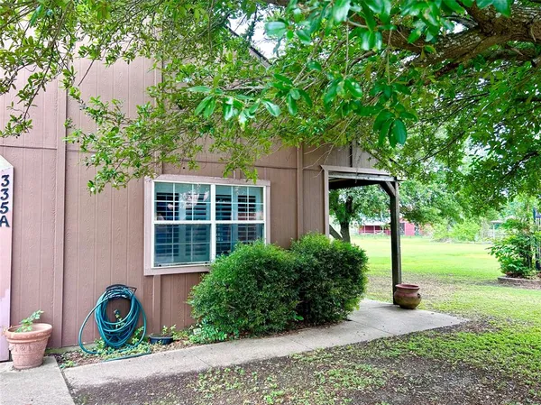$1,350 | 335 East Donna Drive, Unit A, Wylie, TX 75098
