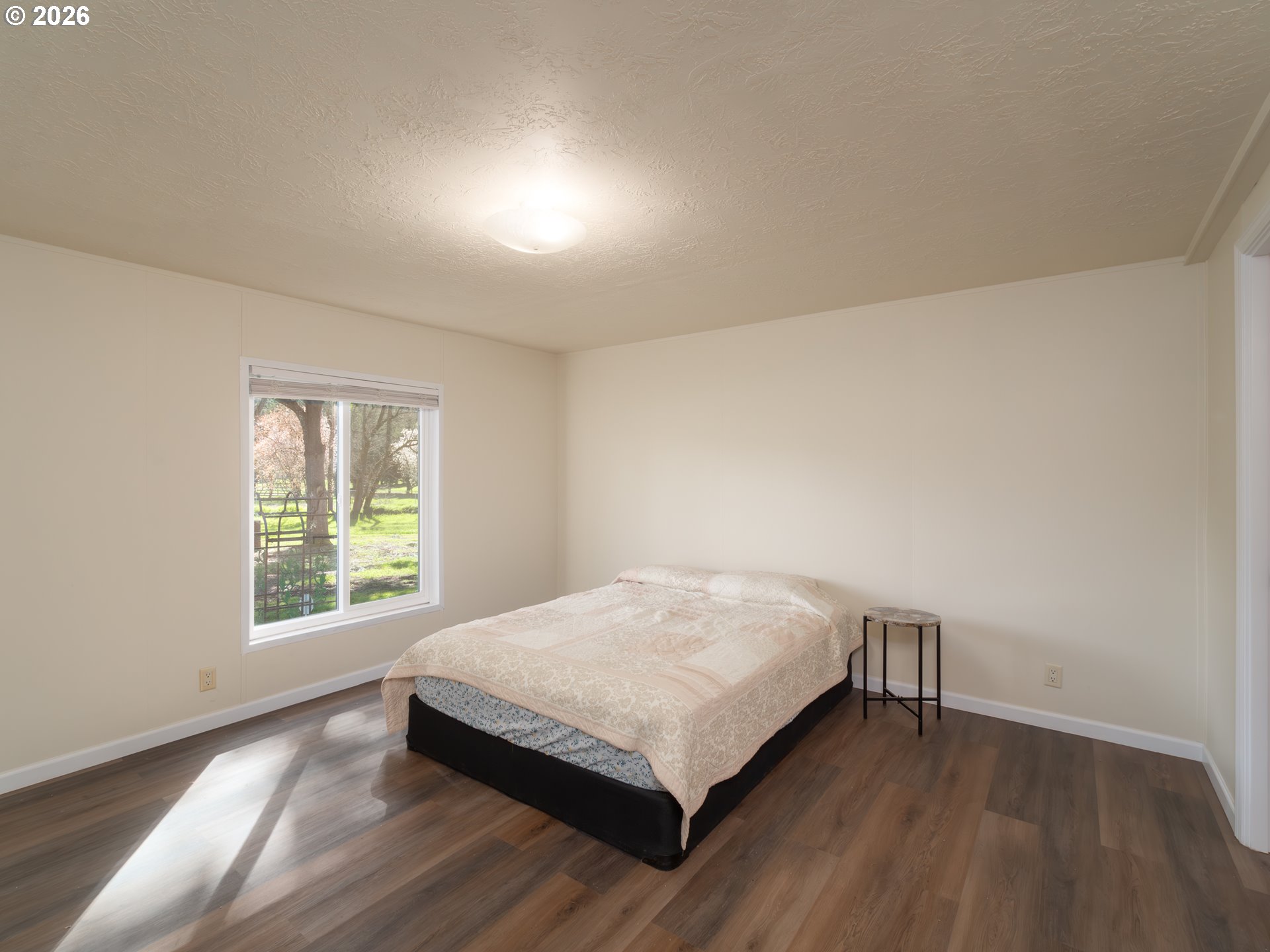 238 Ball Lane Riddle, OR 97469 - Photo 13 of 33