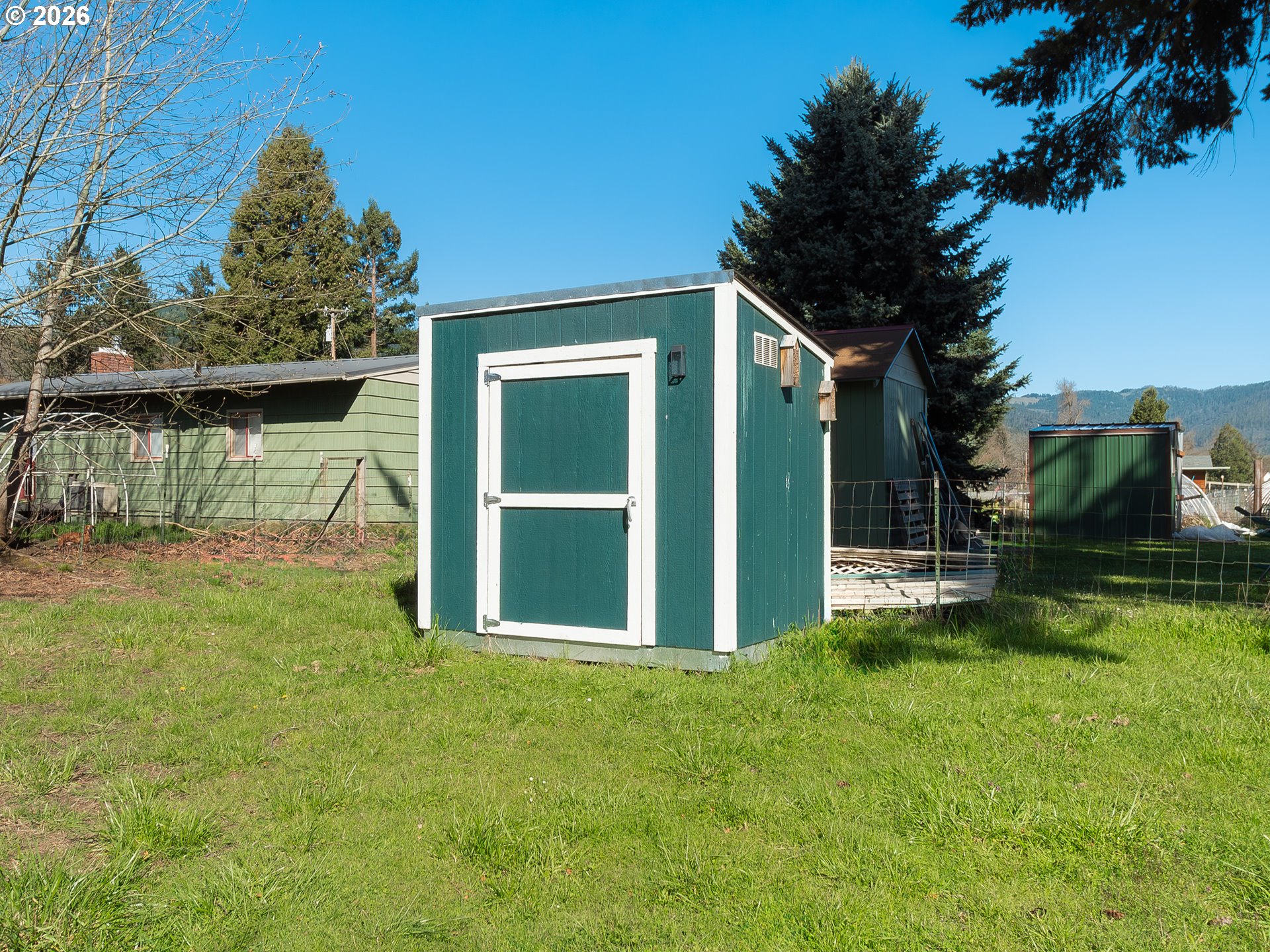 238 Ball Lane Riddle, OR 97469 - Photo 24 of 33