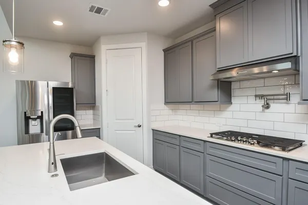 $3,800 | 9242 Dearborn Knoll Drive, Cypress, TX 77433