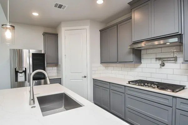 $3,800 | 9242 Dearborn Knoll Drive, Cypress, TX 77433