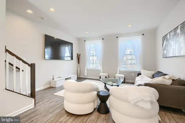 $3,300 | 2718 Lanham Hill Circle, Upper Marlboro, MD 20774