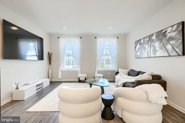 $3,300 | 2718 Lanham Hill Circle, Upper Marlboro, MD 20774