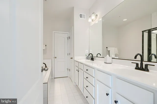 $3,300 | 2718 Lanham Hill Circle, Upper Marlboro, MD 20774