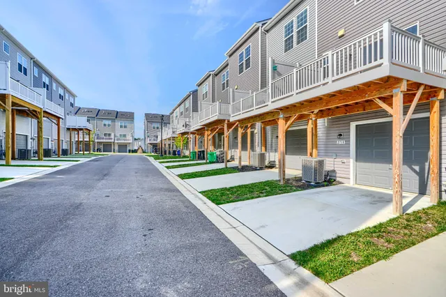 $3,300 | 2718 Lanham Hill Circle, Upper Marlboro, MD 20774