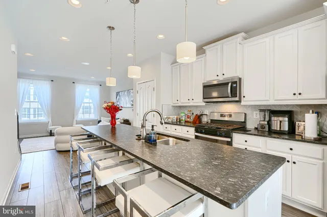 $3,300 | 2718 Lanham Hill Circle, Upper Marlboro, MD 20774