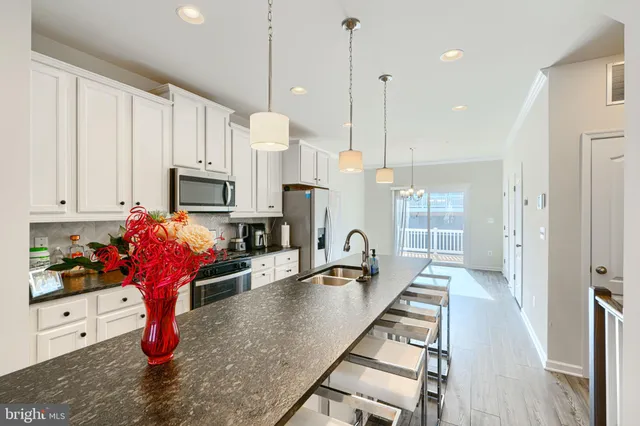 $3,300 | 2718 Lanham Hill Circle, Upper Marlboro, MD 20774