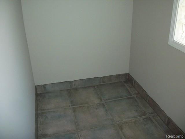 44752 Utica Road Utica, MI 48317 - Photo 21 of 39 109_2346 (Copy).jpg