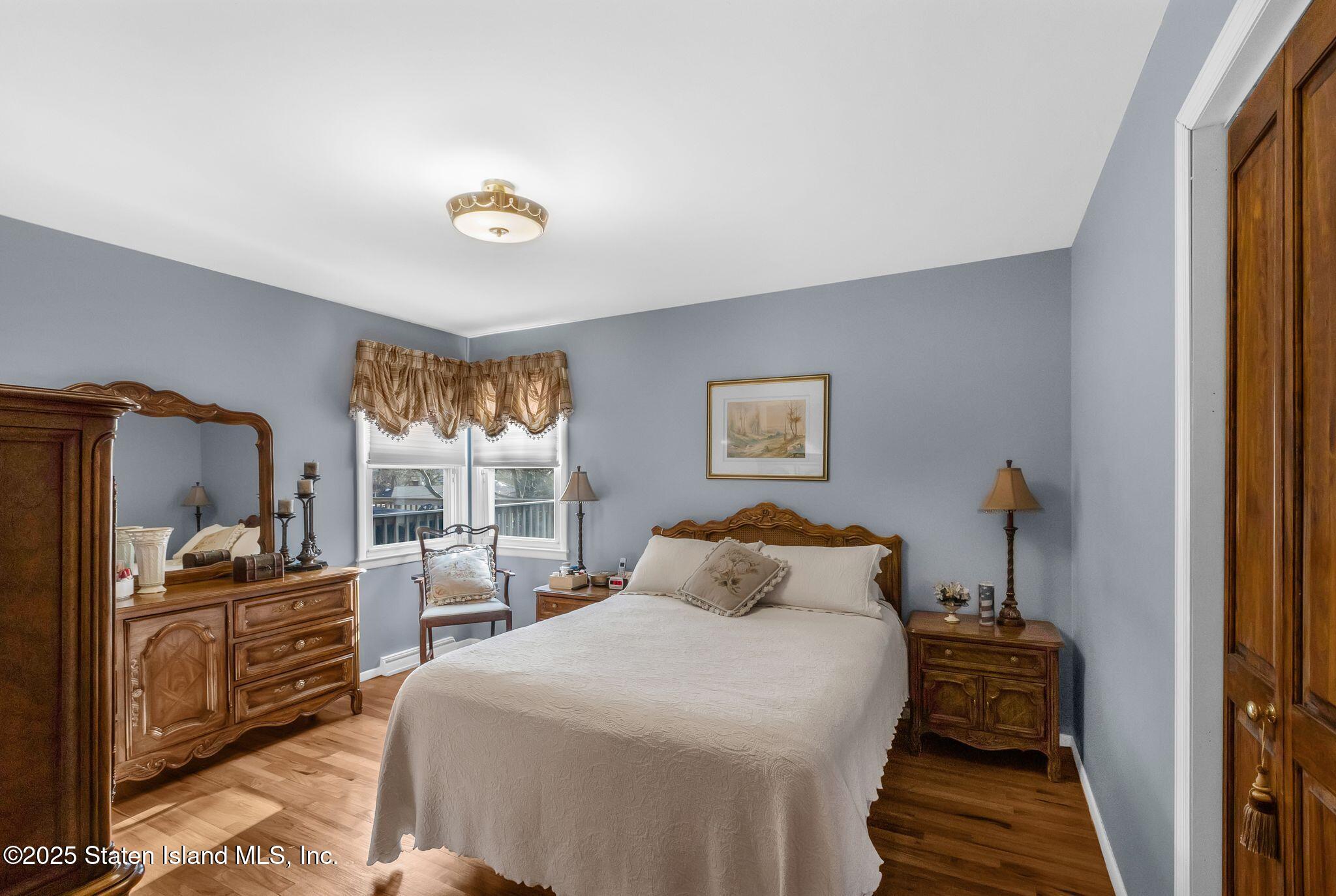 1196 Richmond Road Staten Island, NY 10304 - Photo 15 of 25 1196_Richmond_Rd_Staten_Island_NY_10304_
