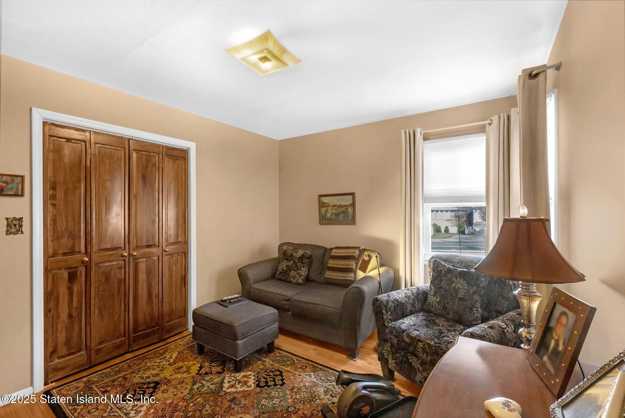 1196 Richmond Road Staten Island, NY 10304 - Photo 18 of 25 1196_Richmond_Rd_Staten_Island_NY_10304_