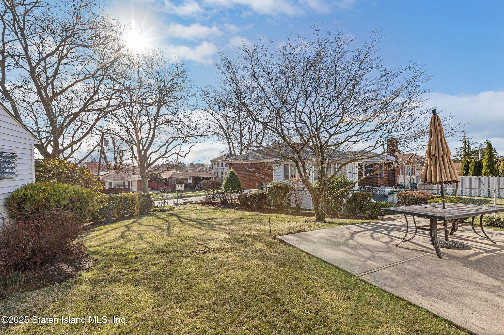1196 Richmond Road Staten Island, NY 10304 - Photo 22 of 25 1196_Richmond_Rd_Staten_Island_NY_10304_
