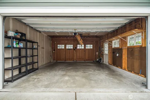 a view of a garage