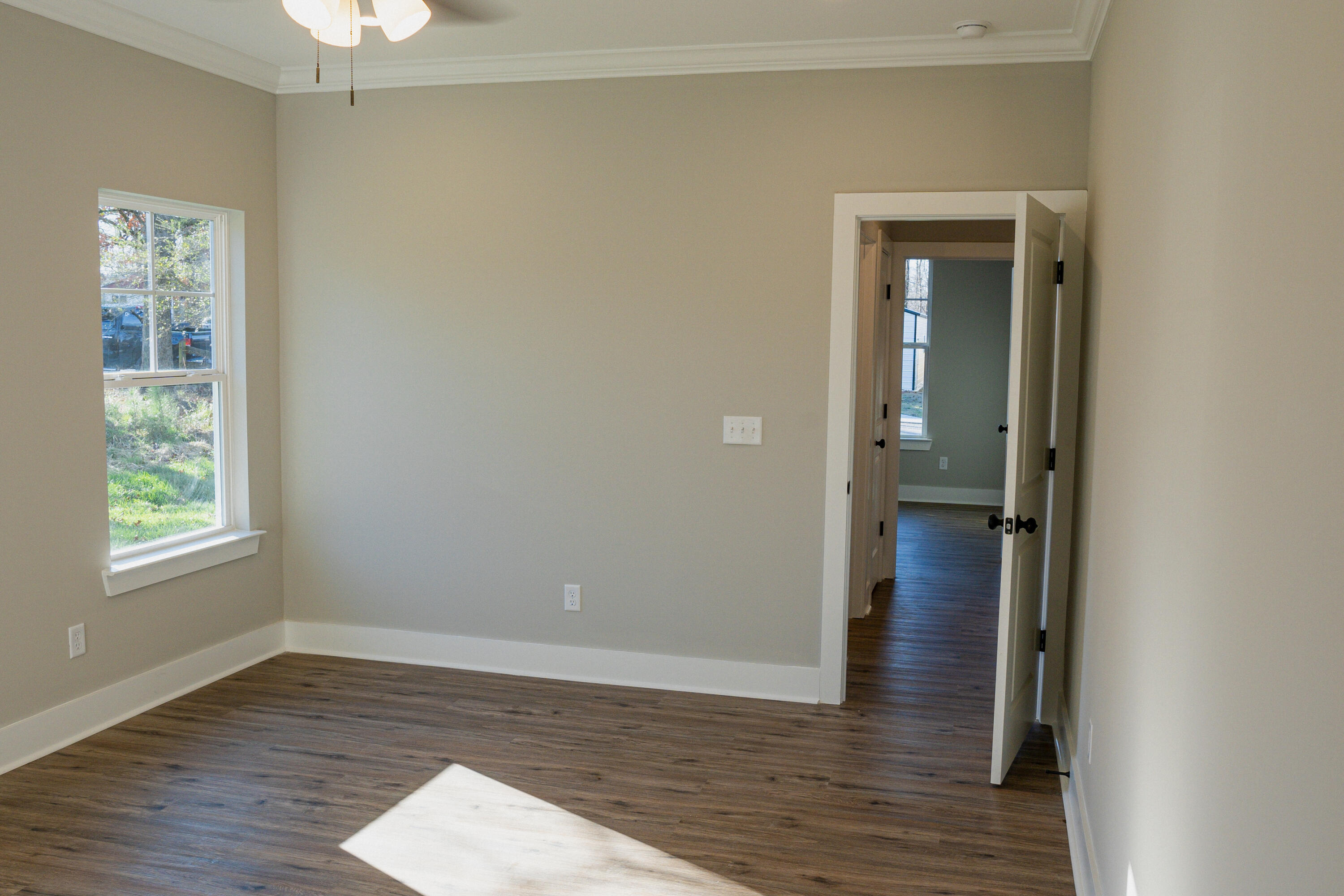 8107 Graham Road Chattanooga, TN 37421 - Photo 15 of 31 realestate-16