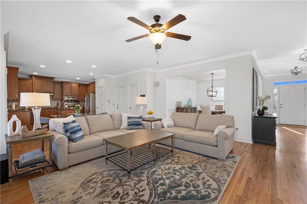 5740 Cascade Trail Cumming, GA 30040 - Photo 14 of 64