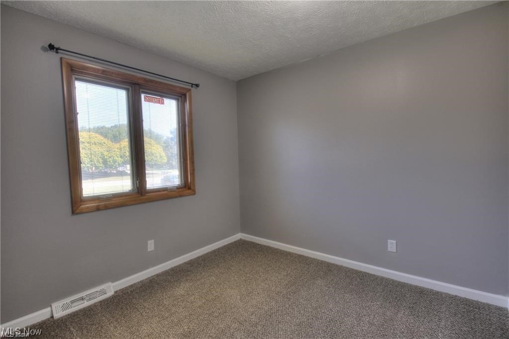 5564 Middle Ridge Road Madison, OH 44057 - Photo 16 of 31 Gallery Image 16